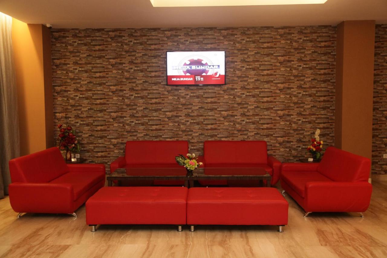 Winstar Hotel Pekanbaru Εξωτερικό φωτογραφία
