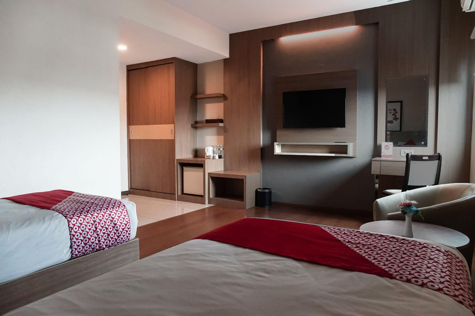 Winstar Hotel Pekanbaru Εξωτερικό φωτογραφία