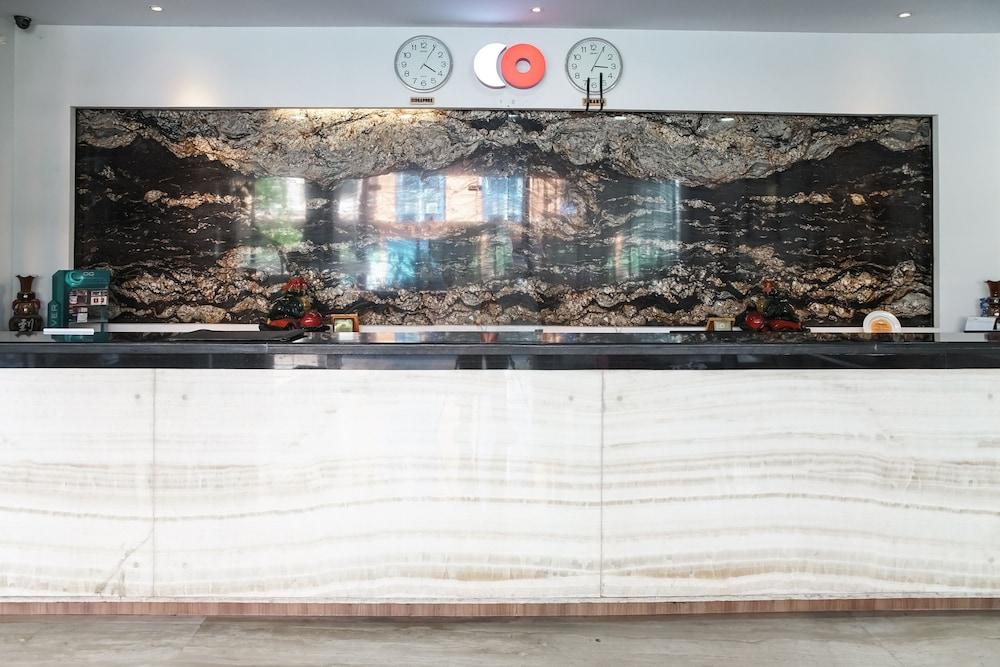 Winstar Hotel Pekanbaru Εξωτερικό φωτογραφία