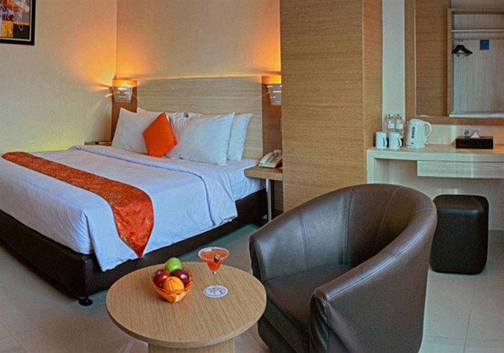 Winstar Hotel Pekanbaru Εξωτερικό φωτογραφία