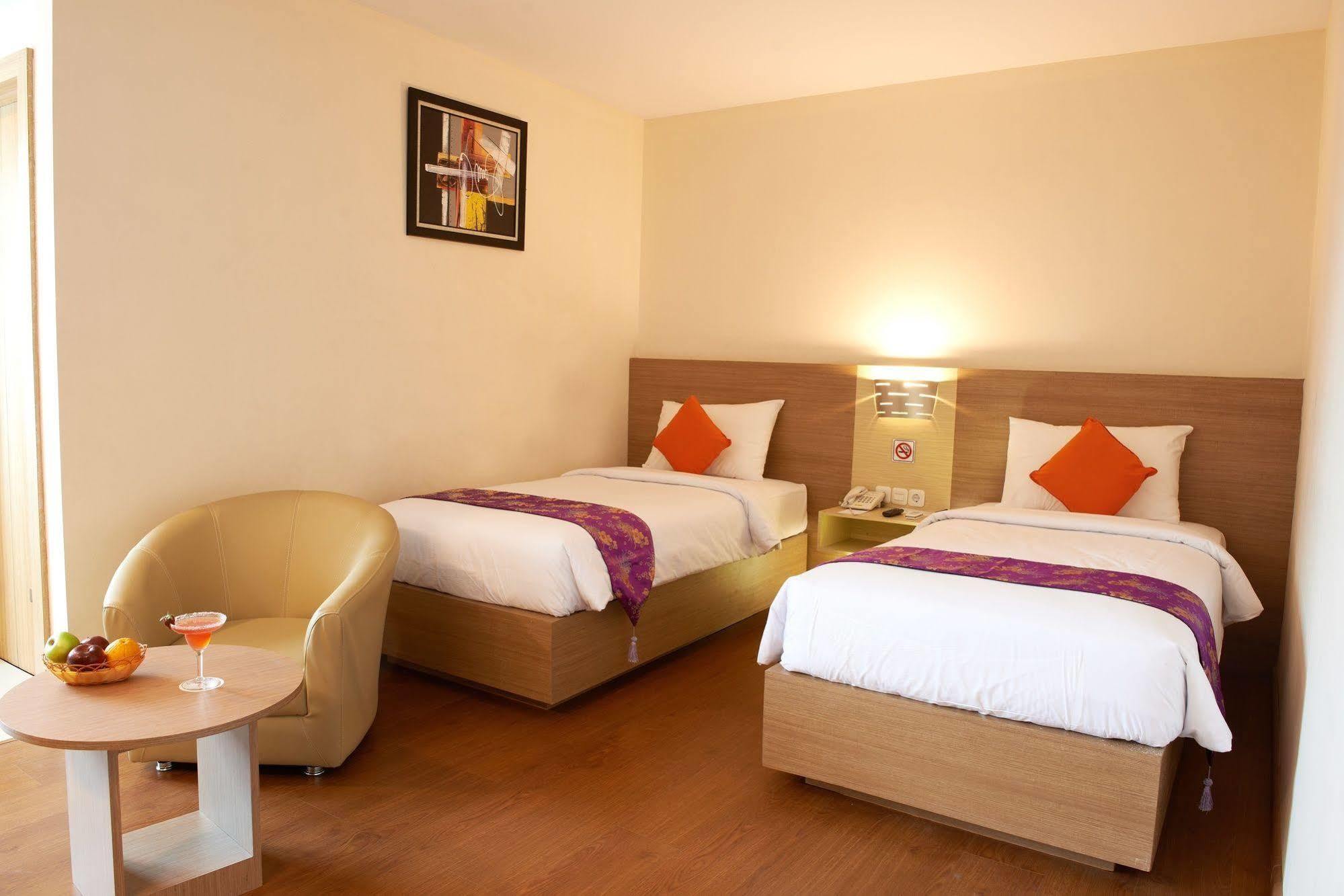 Winstar Hotel Pekanbaru Εξωτερικό φωτογραφία
