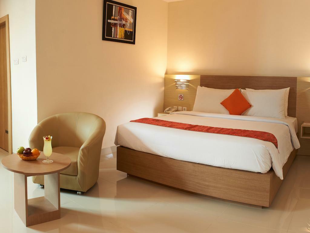 Winstar Hotel Pekanbaru Εξωτερικό φωτογραφία
